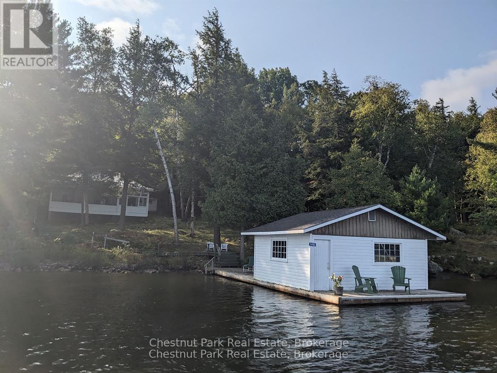 76 Tobin Island, Muskoka Lakes, Ontario  P0B 1J0 - Photo 6 - X13231168
