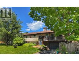 11 HARRIS STREET, Muskoka Lakes, Ontario