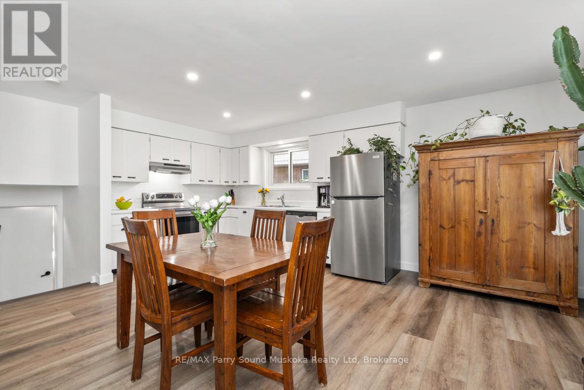 28 Forest Street, Parry Sound, Ontario P2A 2P9 - Photo 16 - X13235546