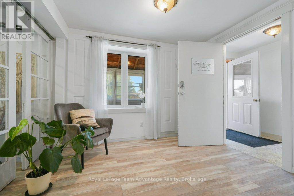 17 Joseph Street, Parry Sound, Ontario P2A 2G3 - Photo 6 - X13237102