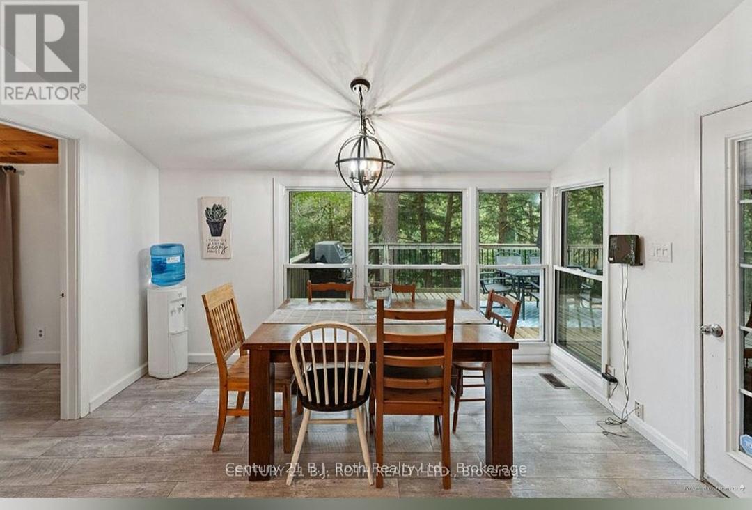 1009 Sam Cook Road, Gravenhurst, Ontario  P1P 1R3 - Photo 11 - X13237876