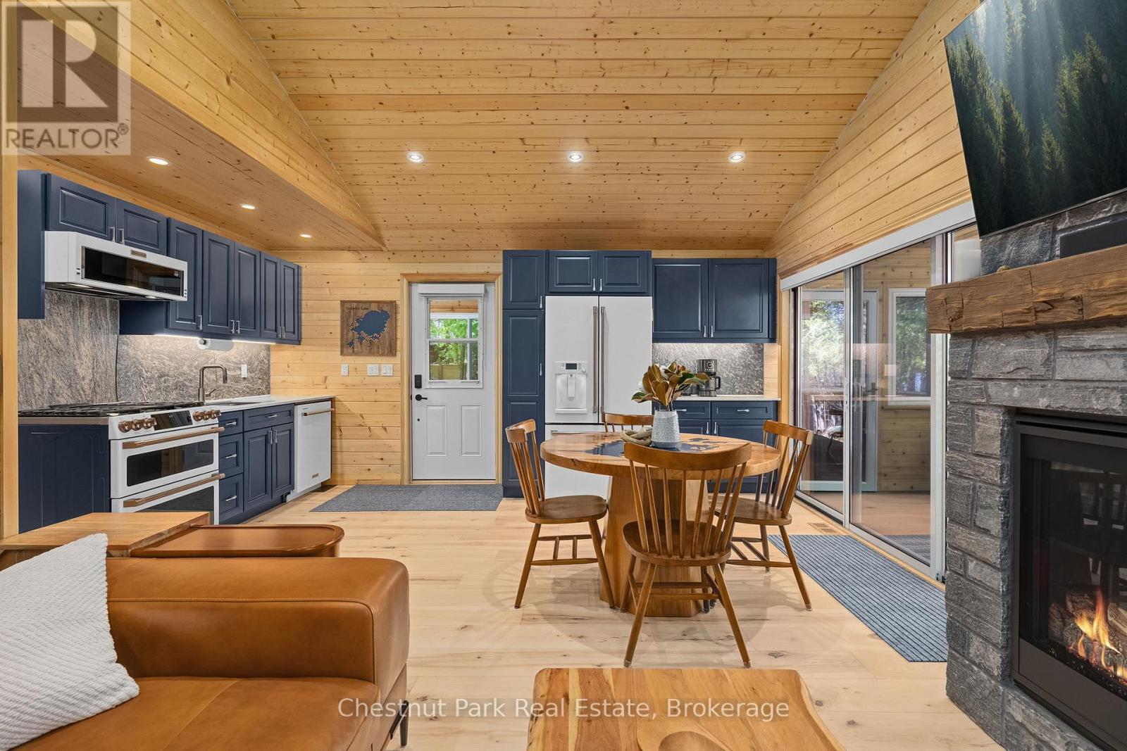 23 Beaumont Bay Road, Muskoka Lakes, Ontario  P0B 1M0 - Photo 5 - X13239974