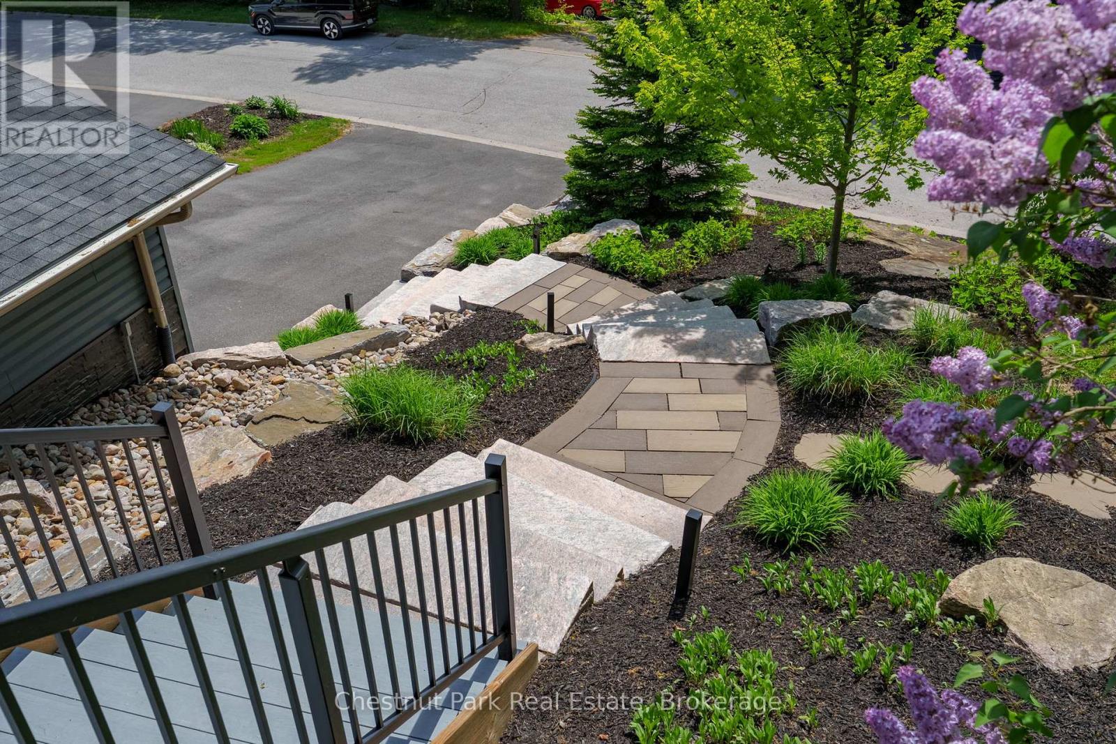22 Morgan Heights Drive, Huntsville, Ontario P1H 1B7 - Photo 3 - X13241246