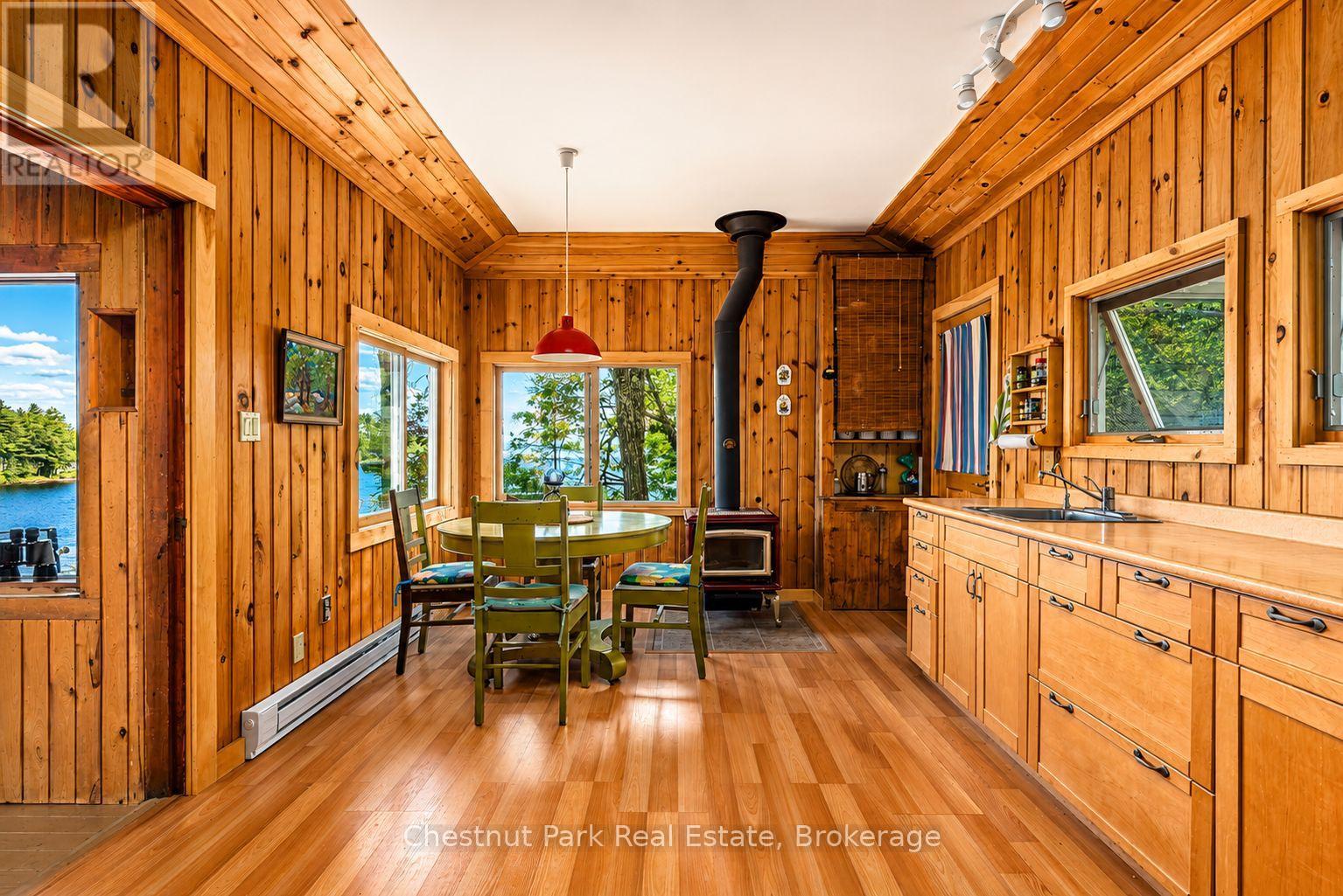 26 Taylor Island 26lm, Gravenhurst, Ontario P1P 1R2 - Photo 7 - X13241428