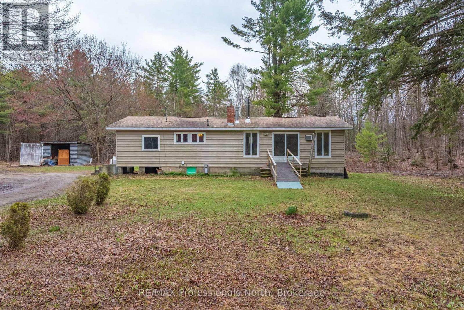 1056 Kirk Line W, Bracebridge, Ontario P1L 1W9 - Photo 12 - X13248752