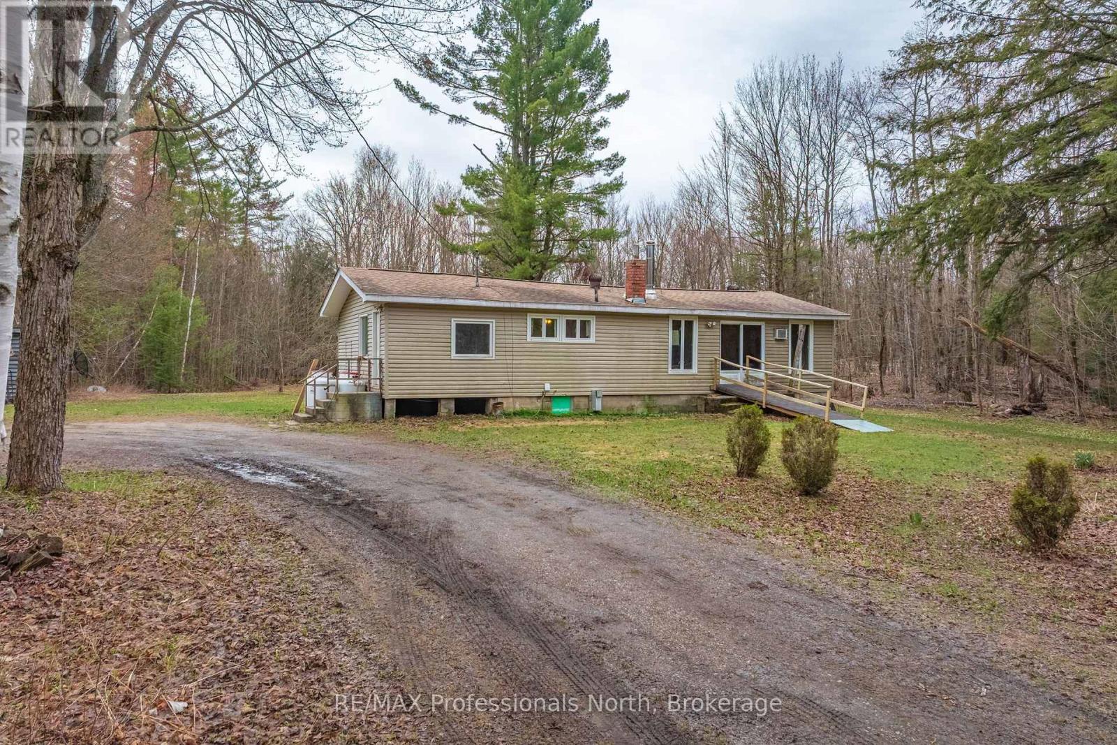 1056 Kirk Line W, Bracebridge, Ontario P1L 1W9 - Photo 13 - X13248752