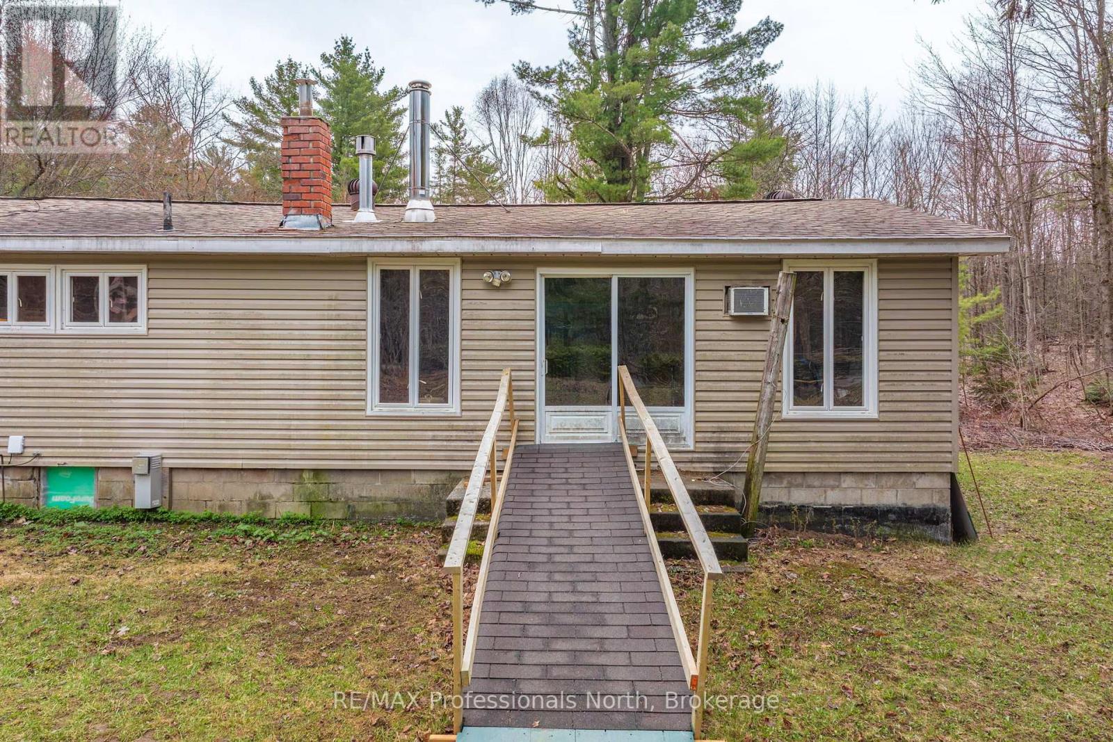 1056 Kirk Line W, Bracebridge, Ontario P1L 1W9 - Photo 17 - X13248752