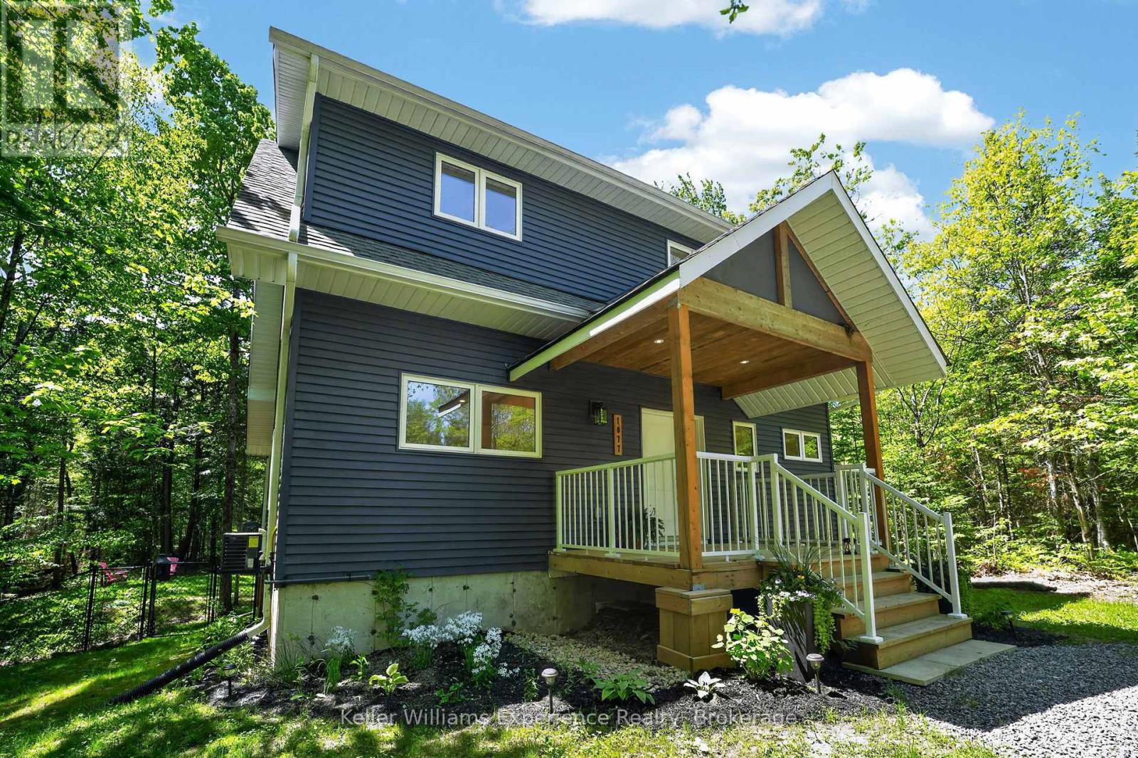 1077 Holiday Park Drive, Bracebridge, Ontario P1L 1W9 - Photo 1 - X13248982