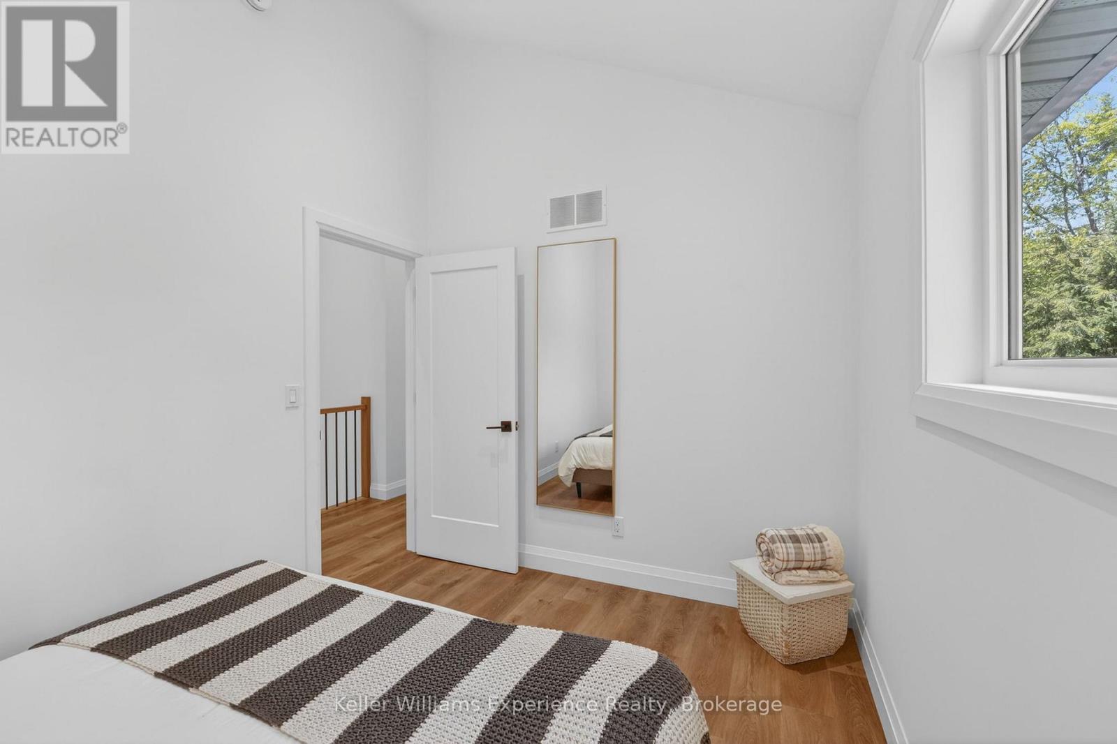 1077 Holiday Park Drive, Bracebridge, Ontario P1L 1W9 - Photo 17 - X13248982