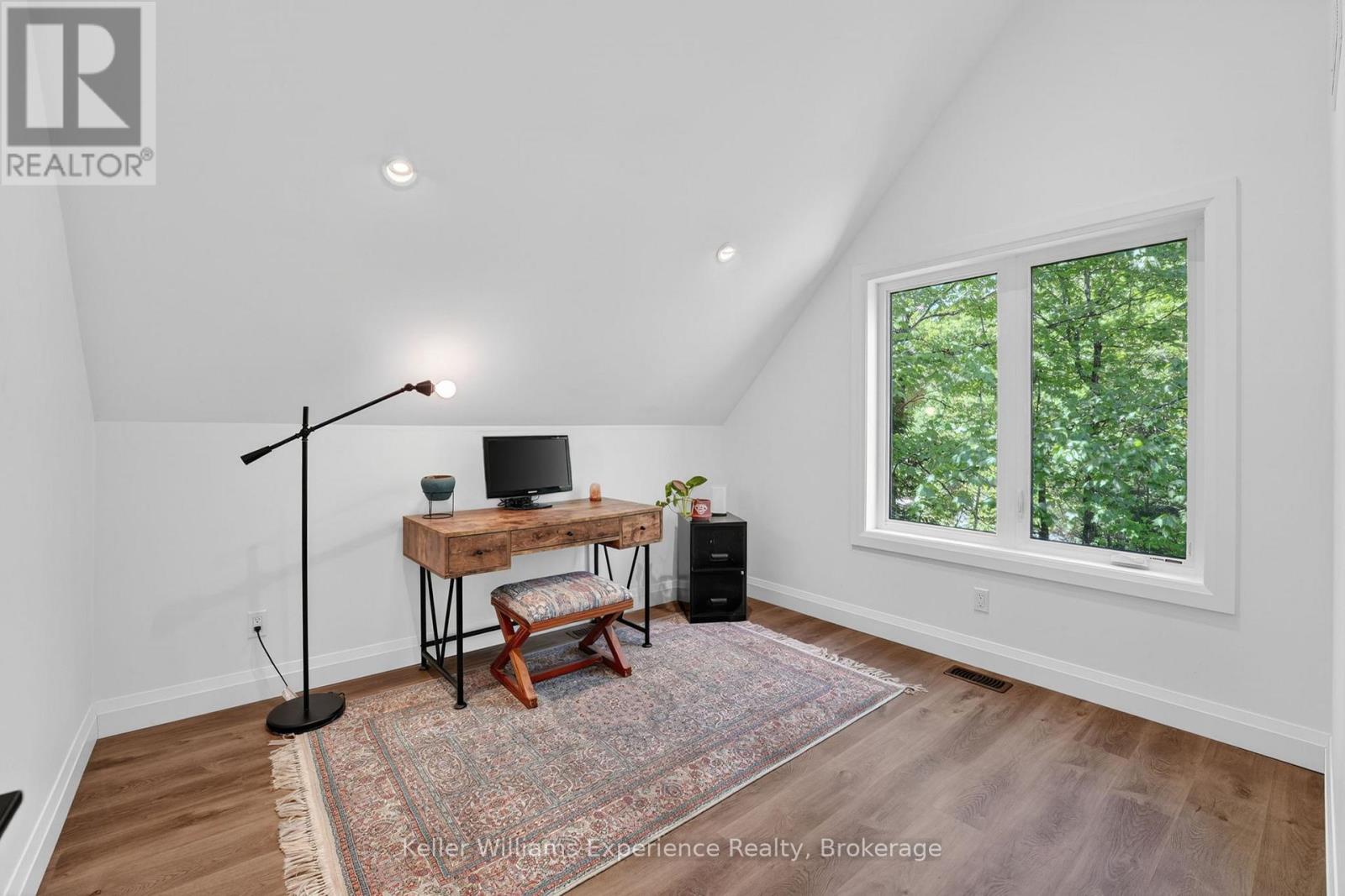 1077 Holiday Park Drive, Bracebridge, Ontario P1L 1W9 - Photo 18 - X13248982