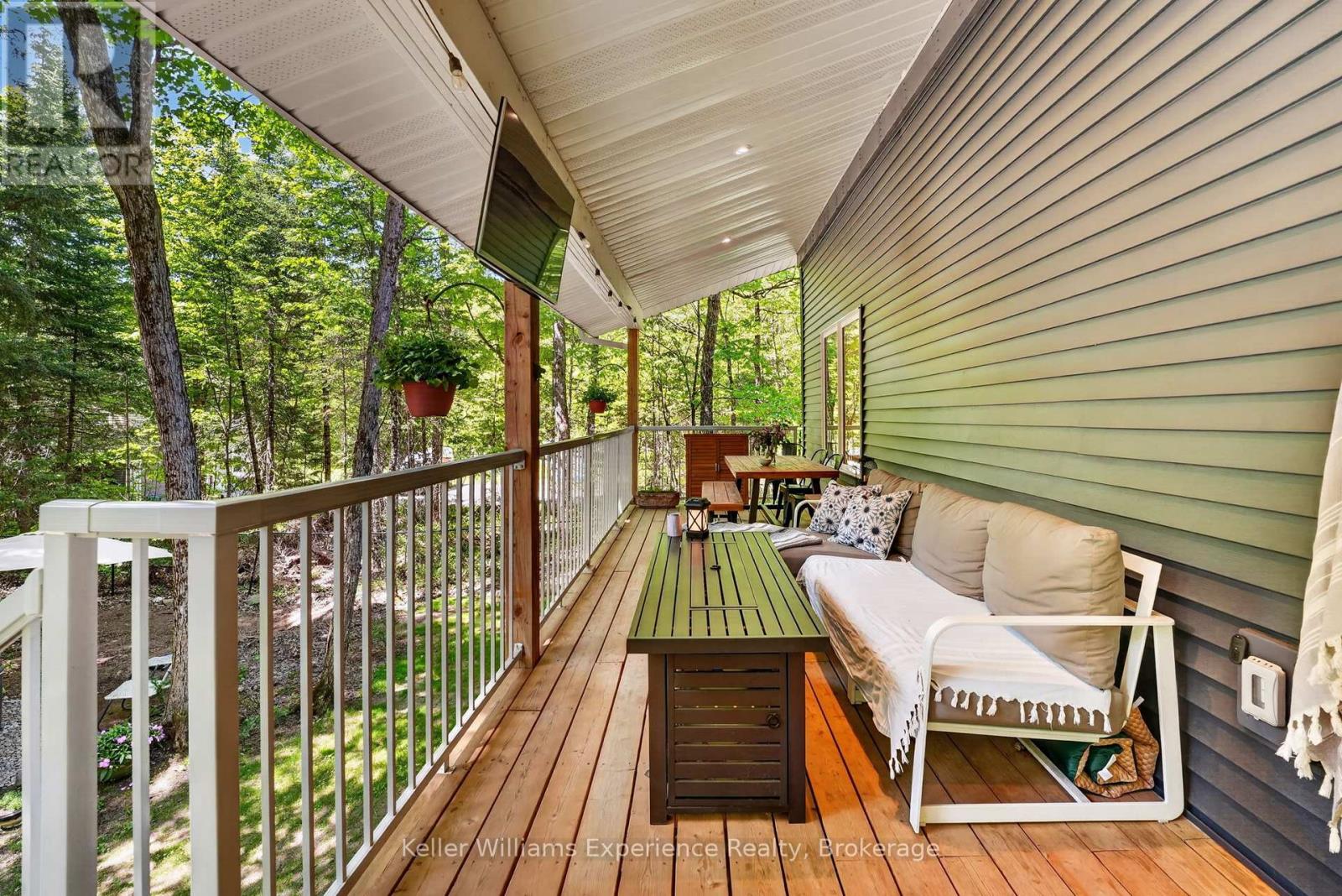 1077 Holiday Park Drive, Bracebridge, Ontario P1L 1W9 - Photo 23 - X13248982