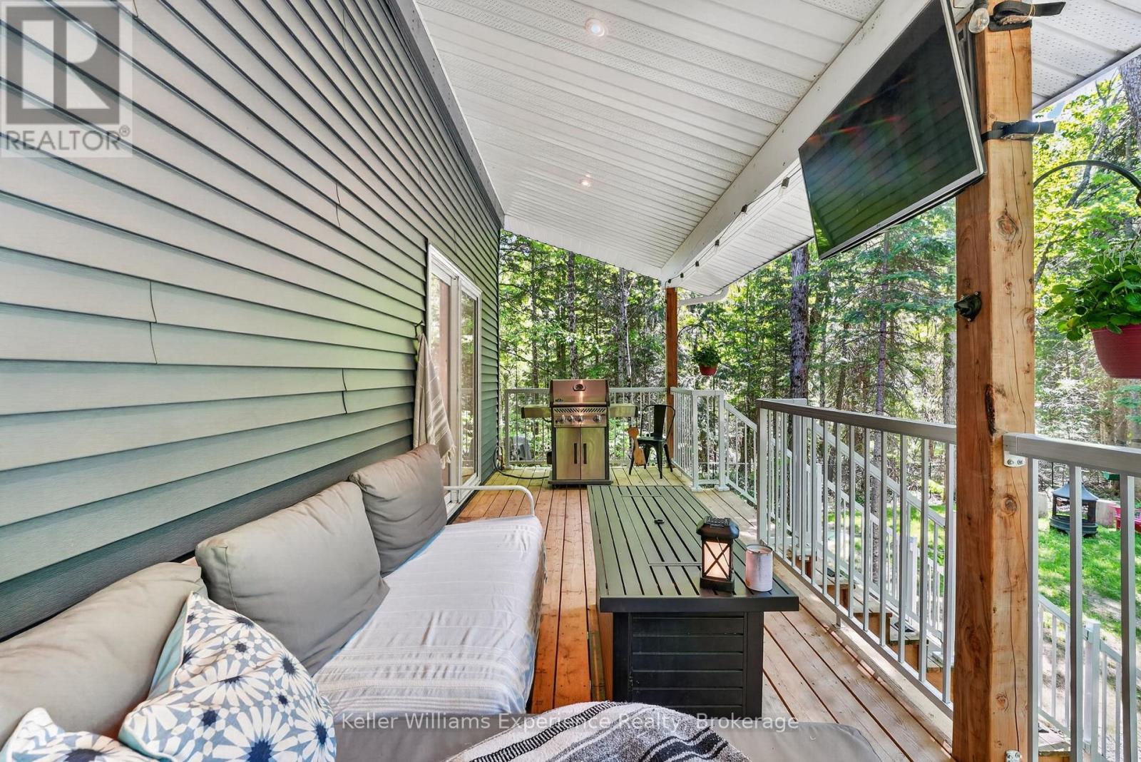 1077 Holiday Park Drive, Bracebridge, Ontario P1L 1W9 - Photo 24 - X13248982