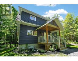1077 HOLIDAY PARK DRIVE, Bracebridge, Ontario