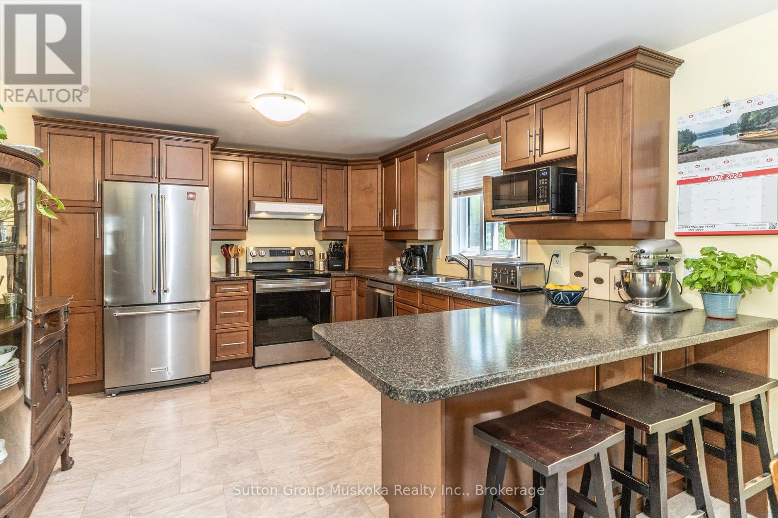 1467 North Mary Lake Road, Huntsville, Ontario P1H 2J3 - Photo 3 - X13249816