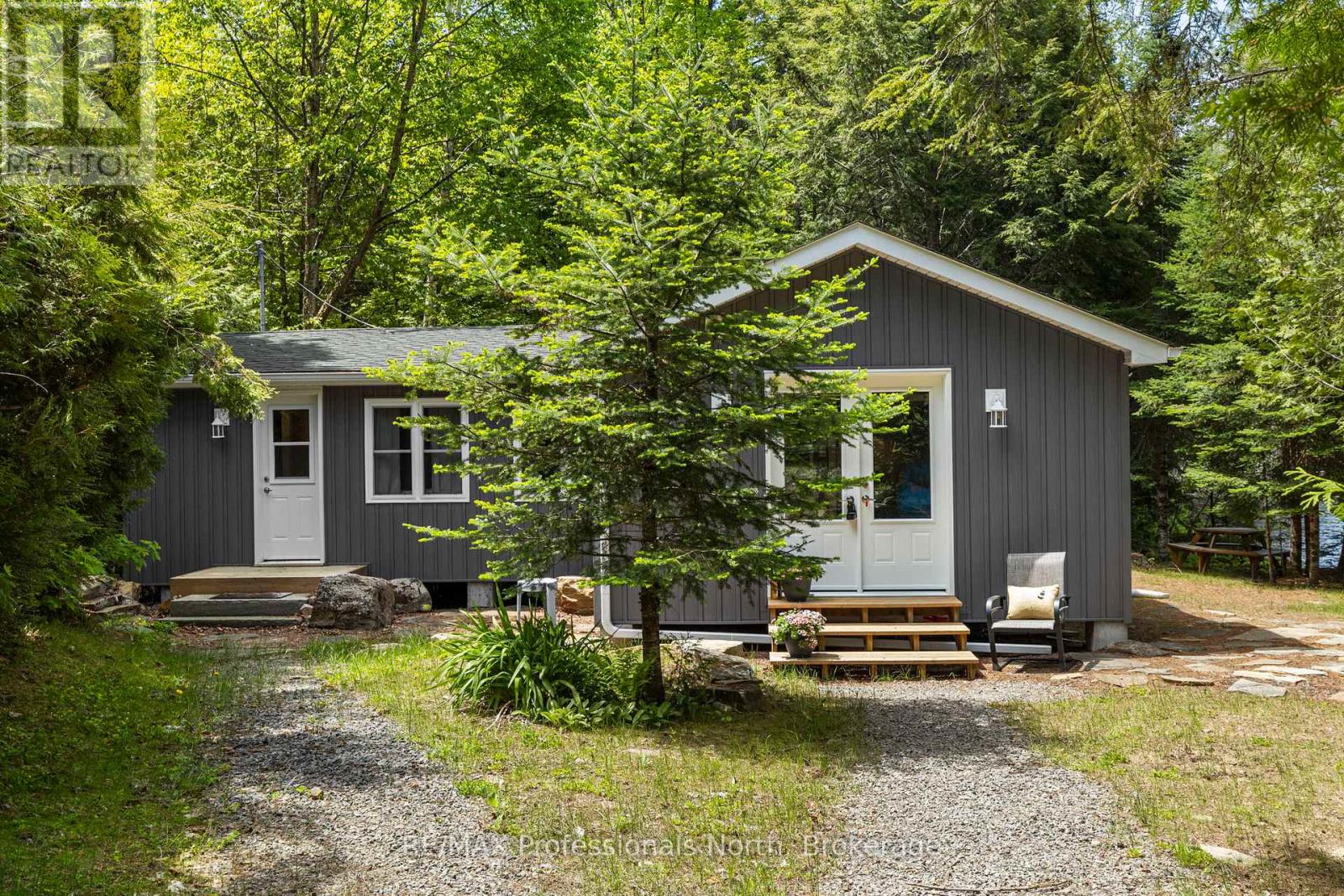 1106-1 Oxbow Lake Road, Lake Of Bays, Ontario P0B 1L0 - Photo 1 - X13255254