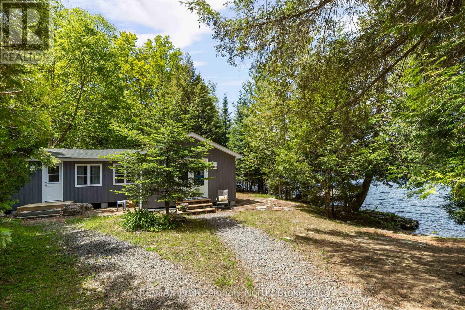 1106-1 Oxbow Lake Road, Lake Of Bays, Ontario P0B 1L0 - Photo 2 - X13255254