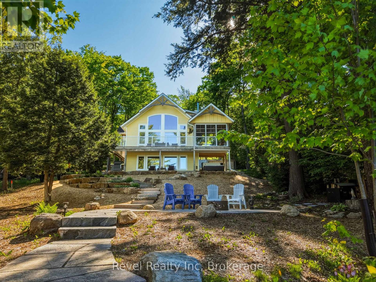 1090 Lawson Road, Lake Of Bays, Ontario P0B 1A0 - Photo 2 - X13410536