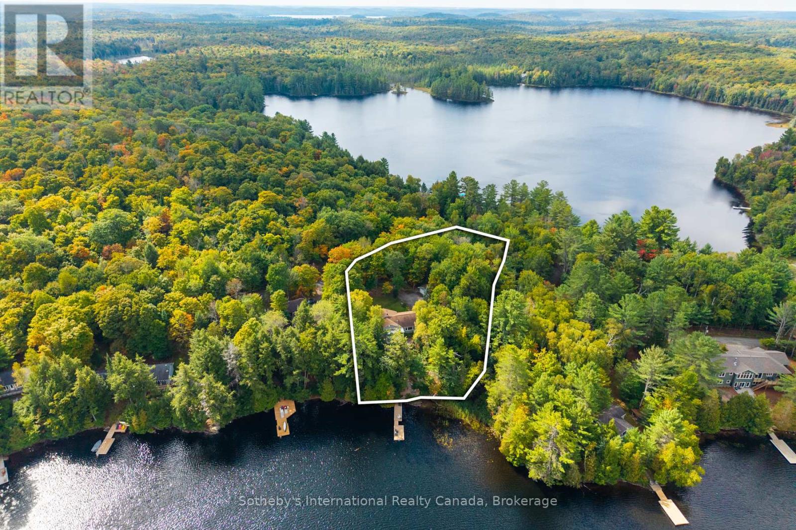 20 Fish Rock Road, Huntsville, Ontario P1H 2N5 - Photo 1 - X13410752