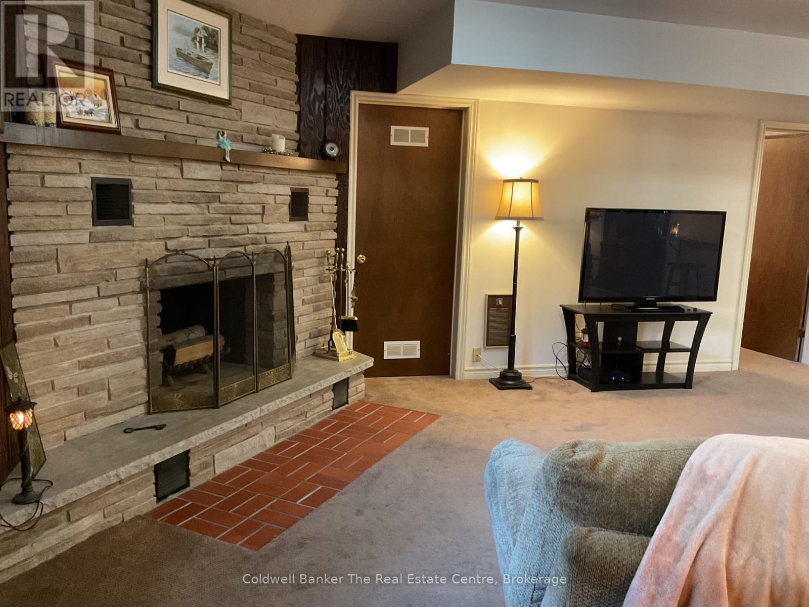 815 Muskoka Road N, Gravenhurst, Ontario P1P 1C2 - Photo 25 - X13410972