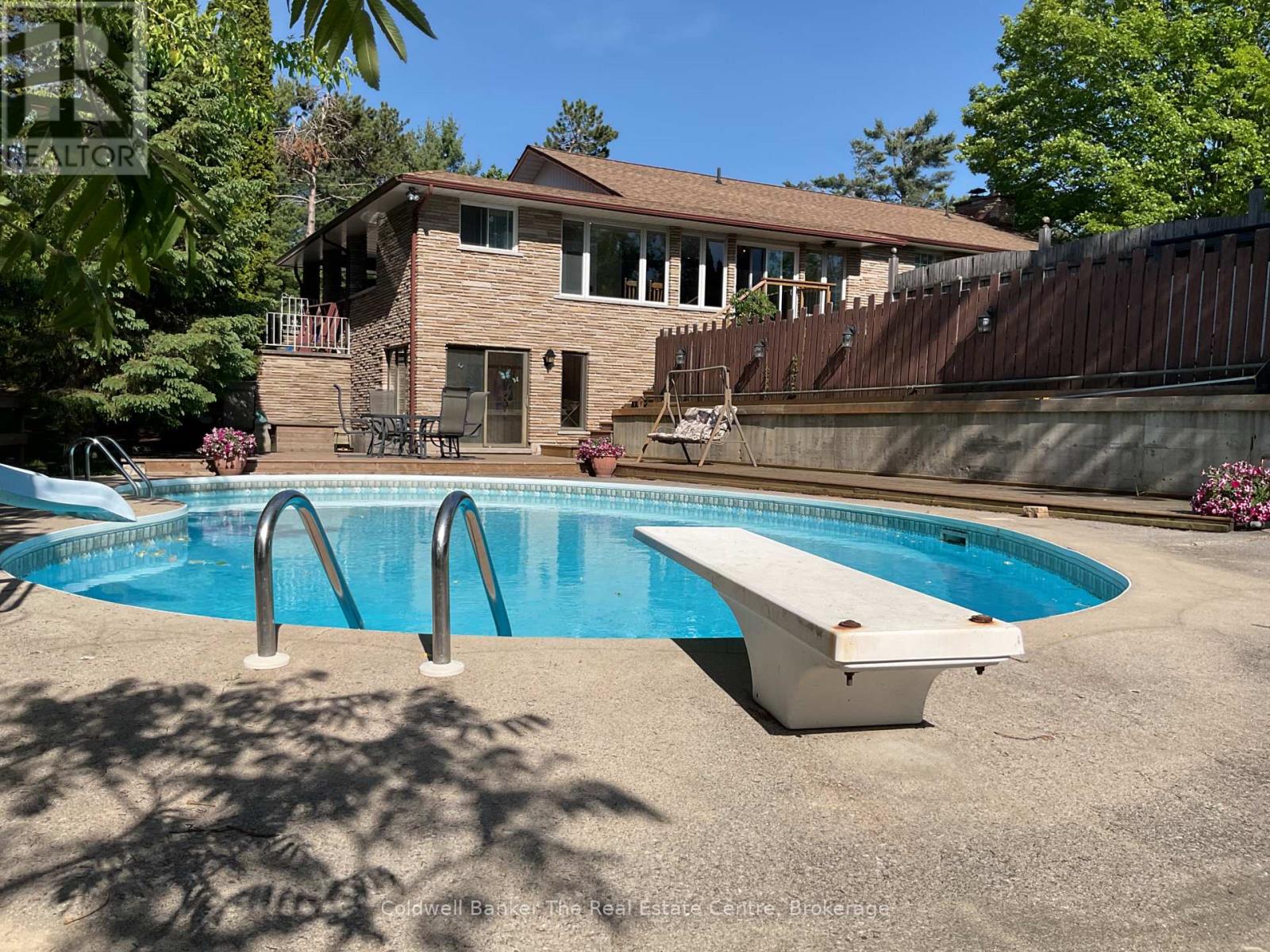 815 Muskoka Road N, Gravenhurst, Ontario P1P 1C2 - Photo 5 - X13410972