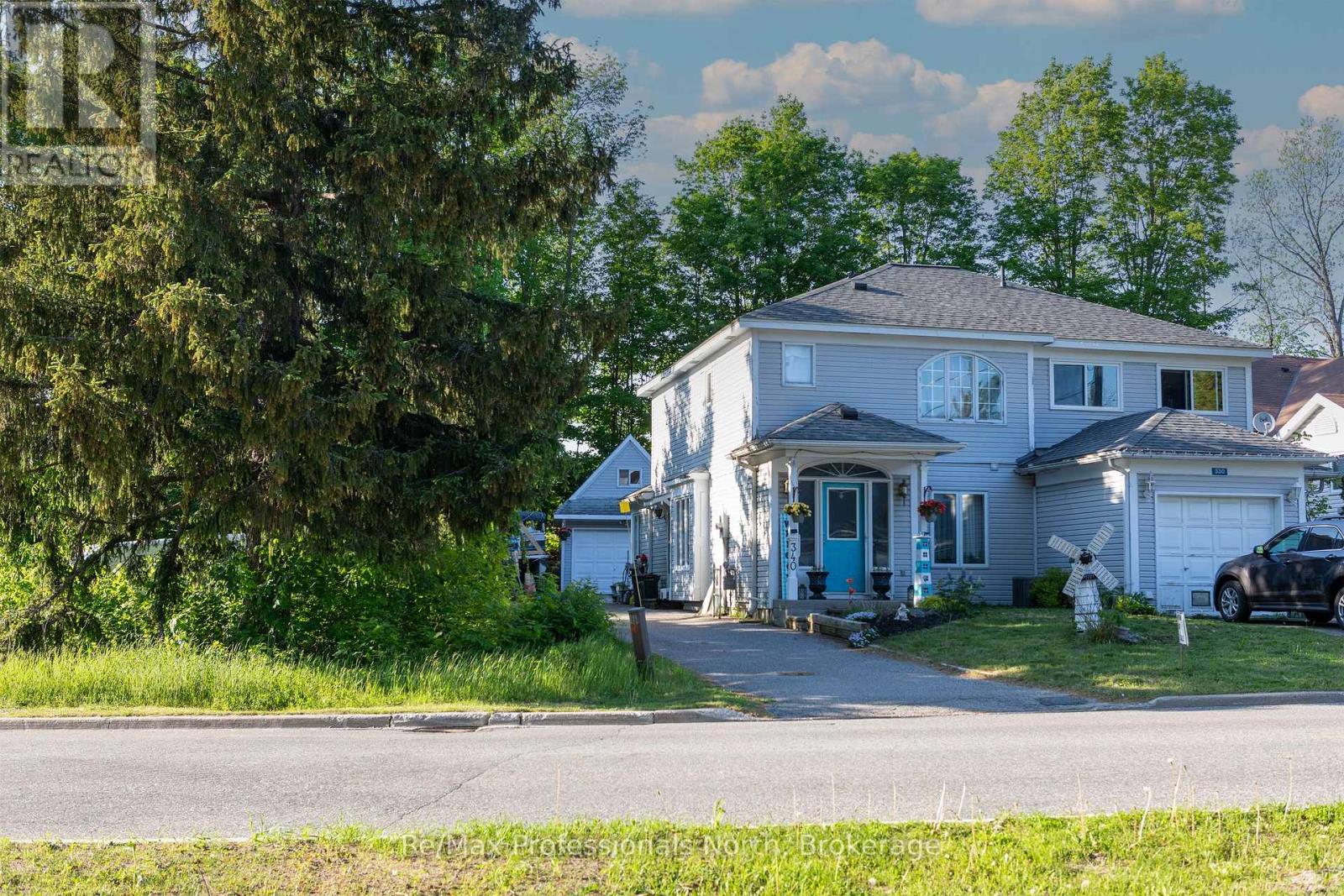 340 James Street W, Gravenhurst, Ontario P1P 1J7 - Photo 1 - X13411430