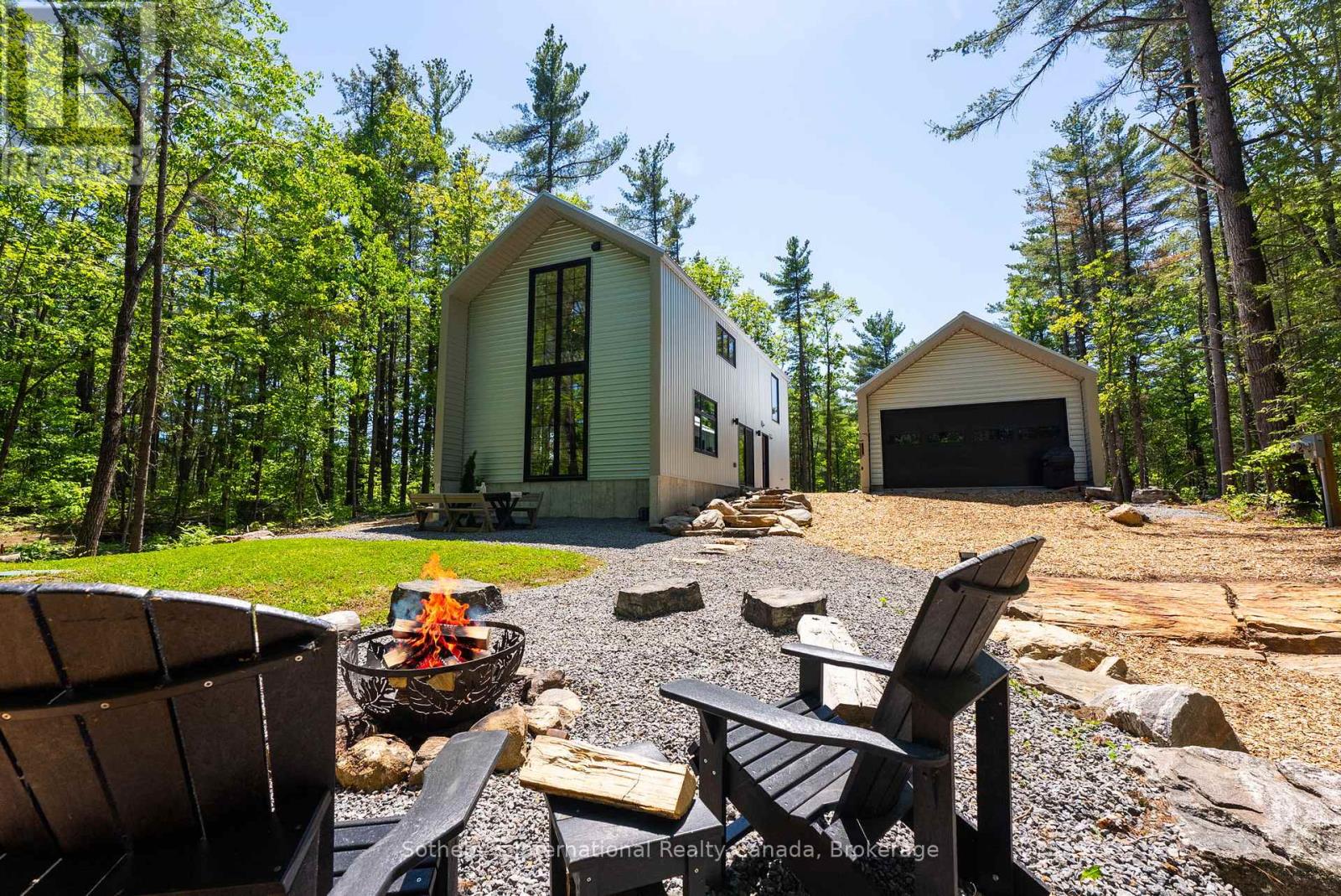 2074 Muskoka 169 Road, Gravenhurst, Ontario P1P 1R1 - Photo 3 - X13411476