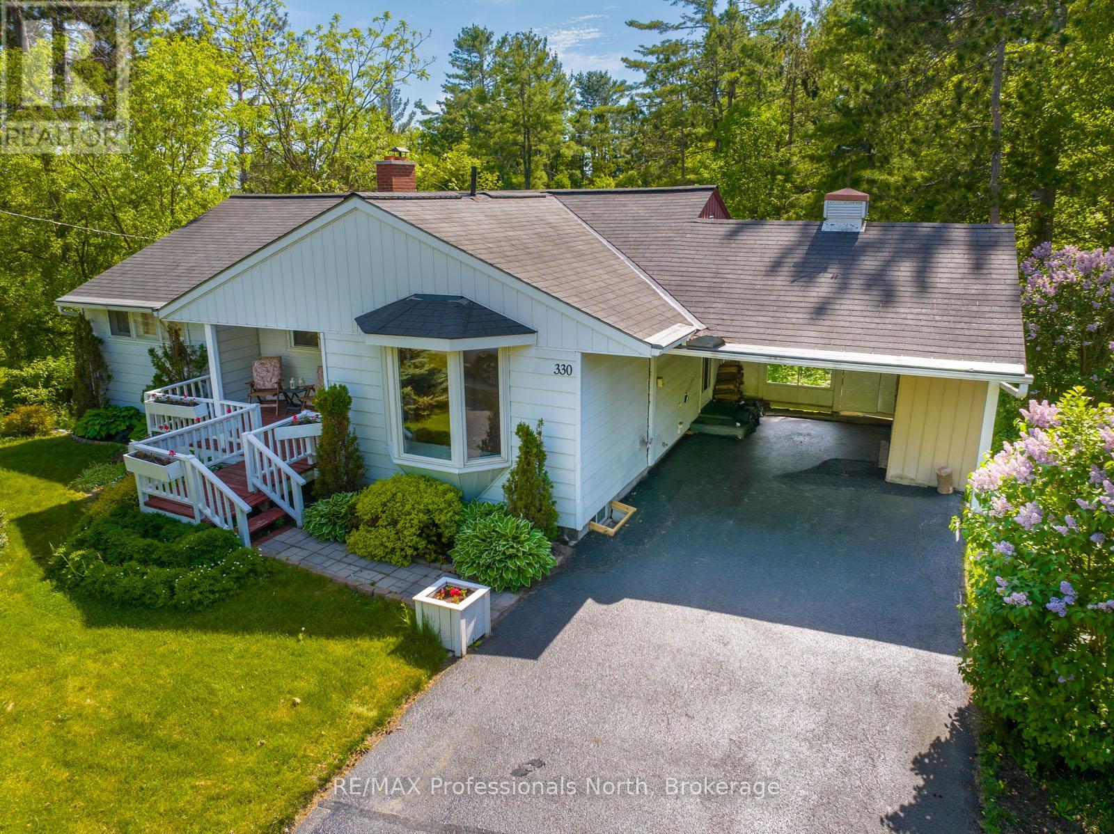 330 Manitoba Street, Bracebridge, Ontario P1L 2C8 - Photo 2 - X13412596