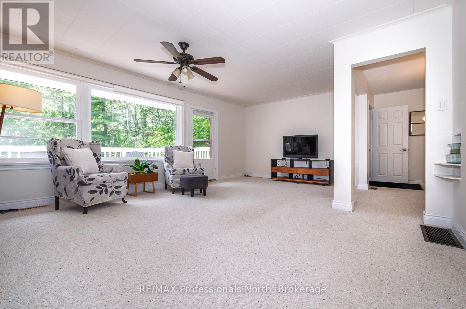 330 Manitoba Street, Bracebridge, Ontario P1L 2C8 - Photo 3 - X13412596