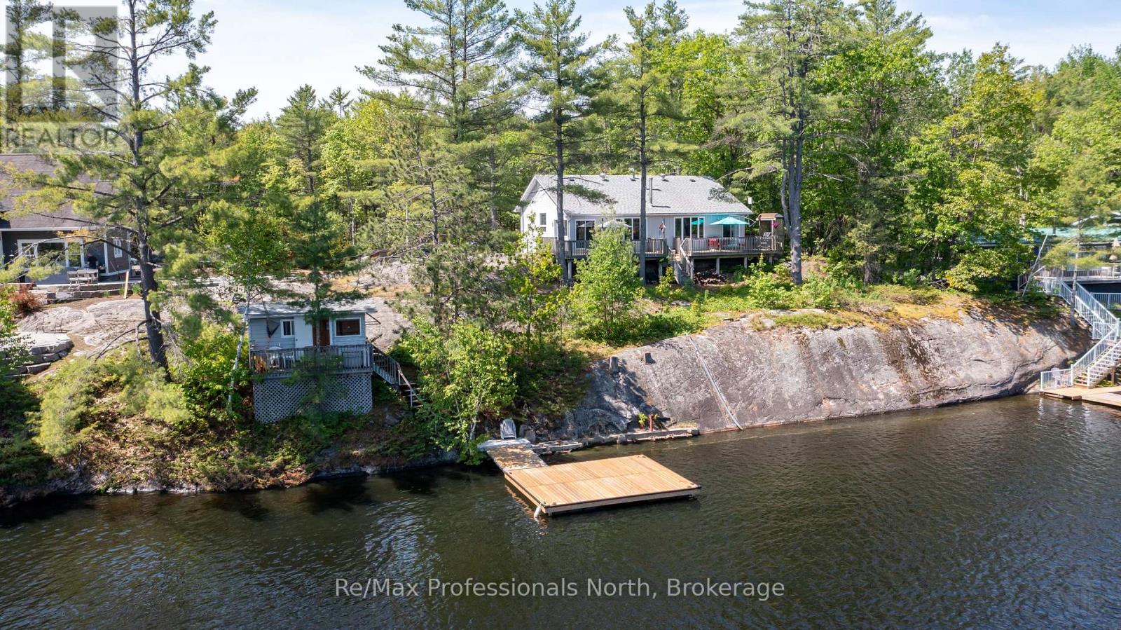 5 Pinetree Road, Gravenhurst, Ontario P1P 0E2 - Photo 1 - X13413712