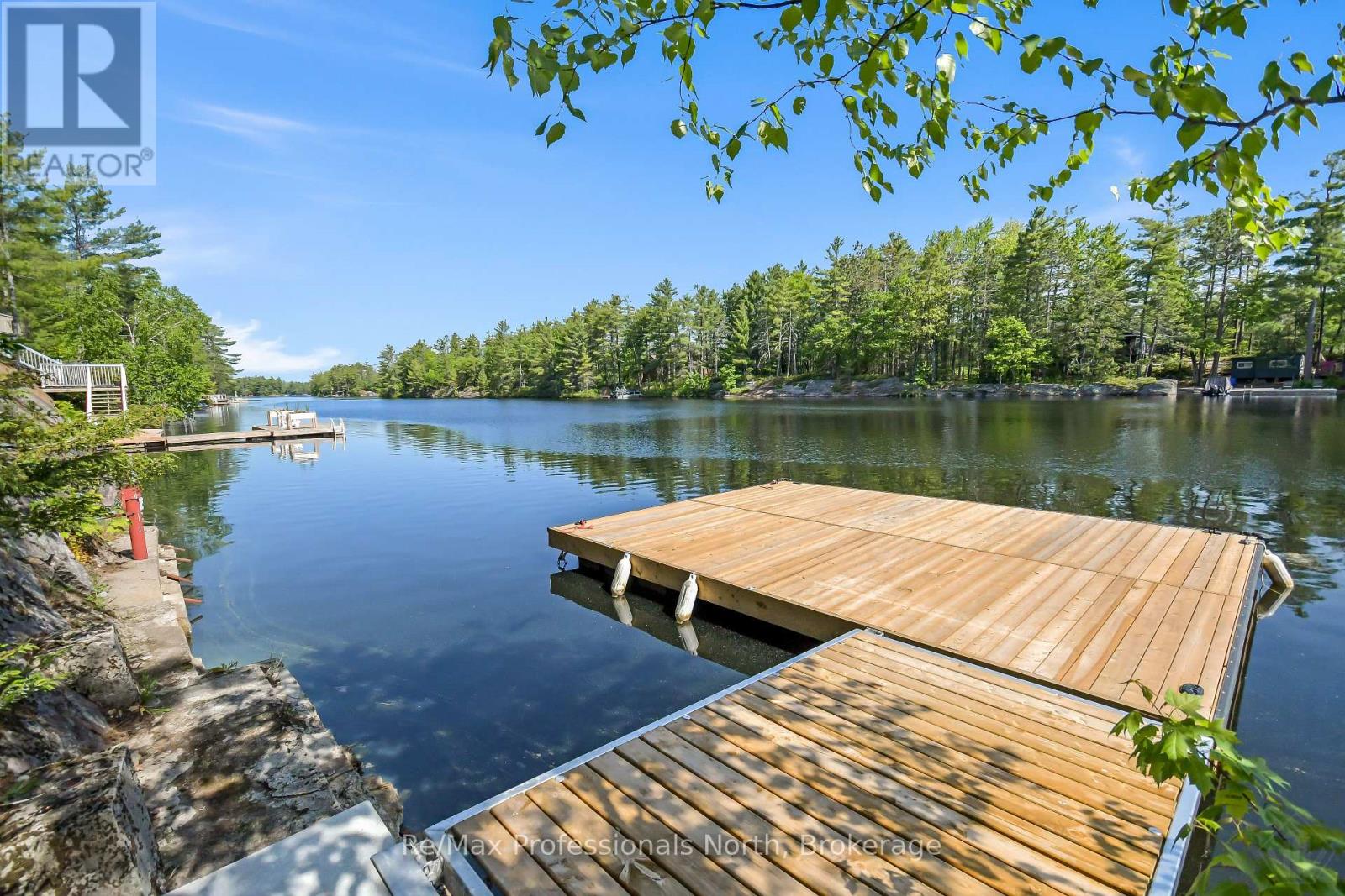 5 Pinetree Road, Gravenhurst, Ontario P1P 0E2 - Photo 2 - X13413712