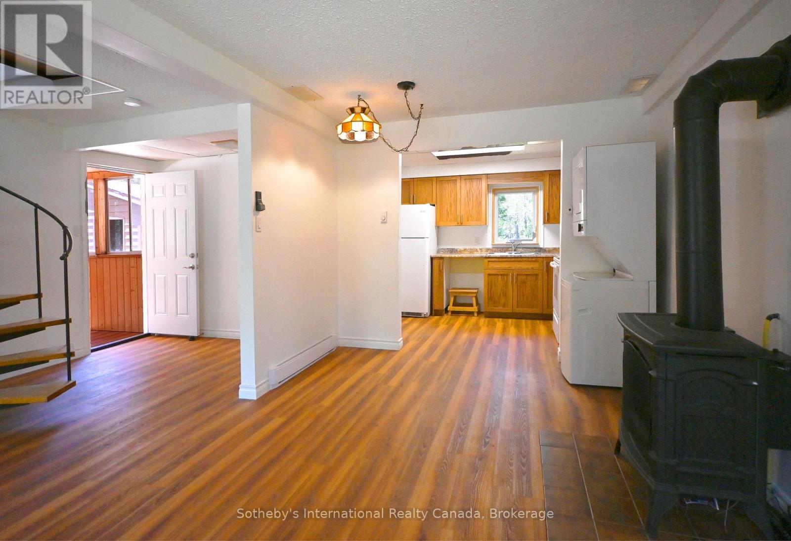 1072 Holiday Park Drive, Bracebridge, Ontario P1L 1W9 - Photo 10 - X13414046