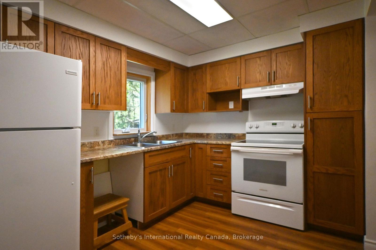 1072 Holiday Park Drive, Bracebridge, Ontario P1L 1W9 - Photo 13 - X13414046