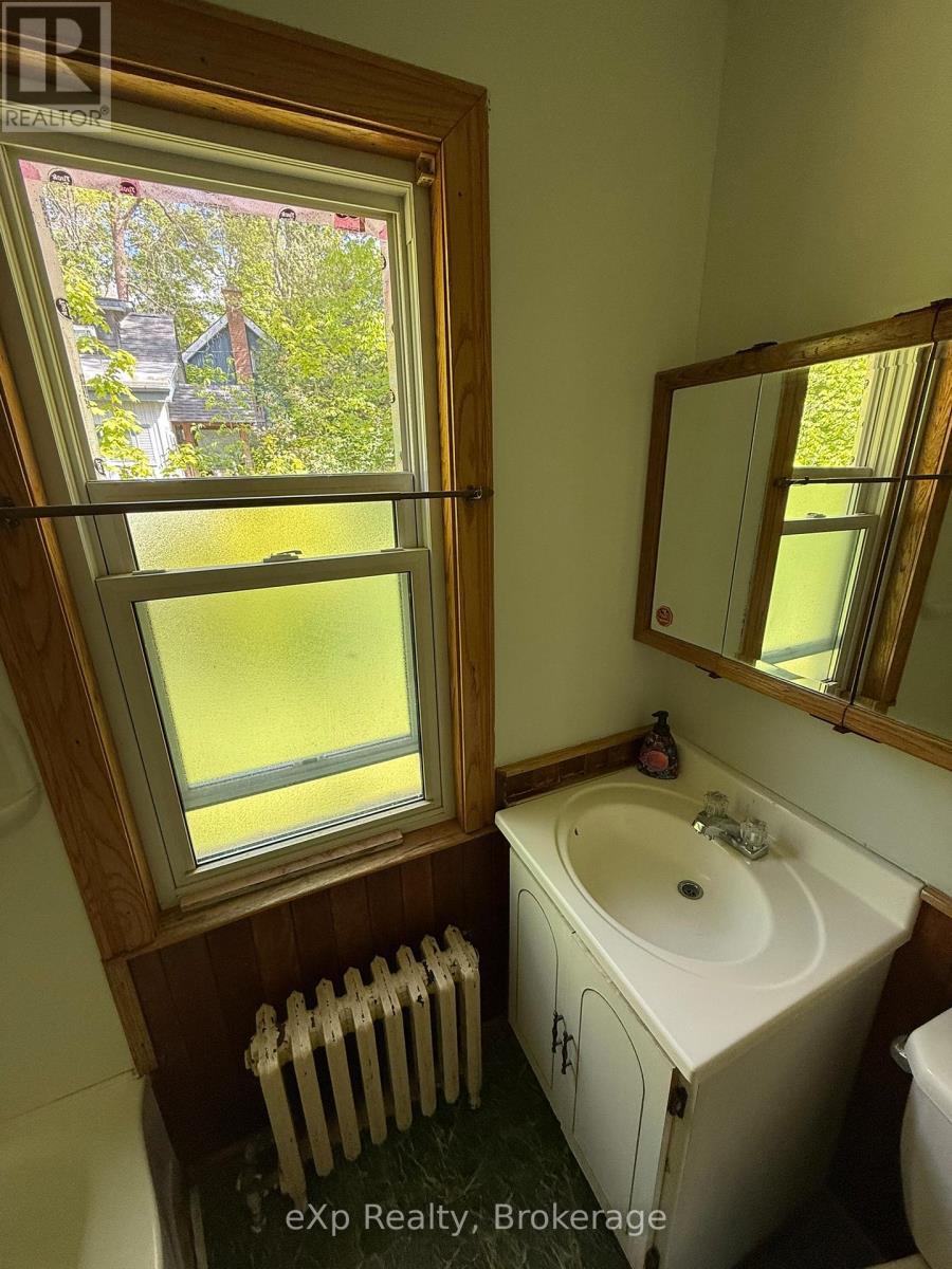 50 Joseph Street, Muskoka Lakes, Ontario P0B 1J0 - Photo 25 - X13416040