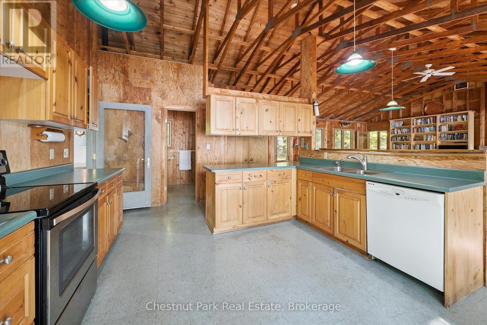 982 Browning Island, Bracebridge, Ontario P1L 1X2 - Photo 22 - X13417978