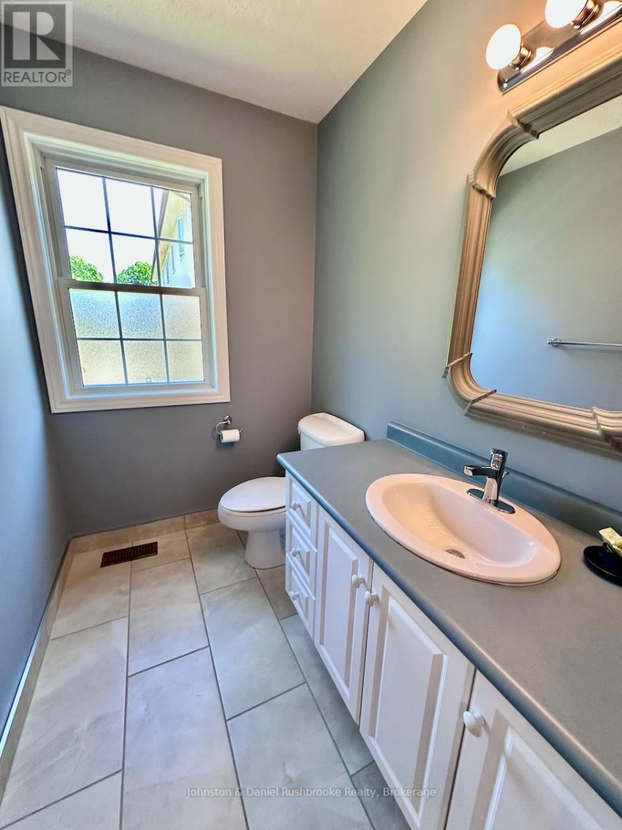 273 Hiram Street, Bracebridge, Ontario P1L 1R7 - Photo 5 - X13418496