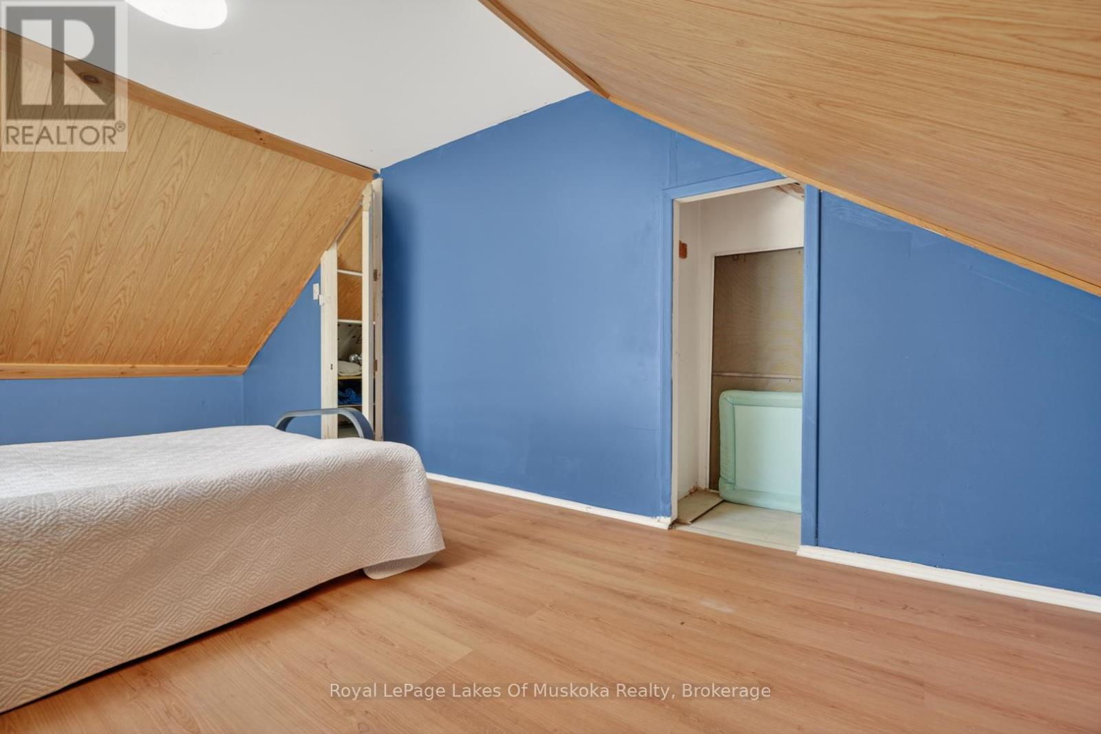 1018 Sniders Bay Road, Gravenhurst, Ontario P1P 1R2 - Photo 22 - X13418592