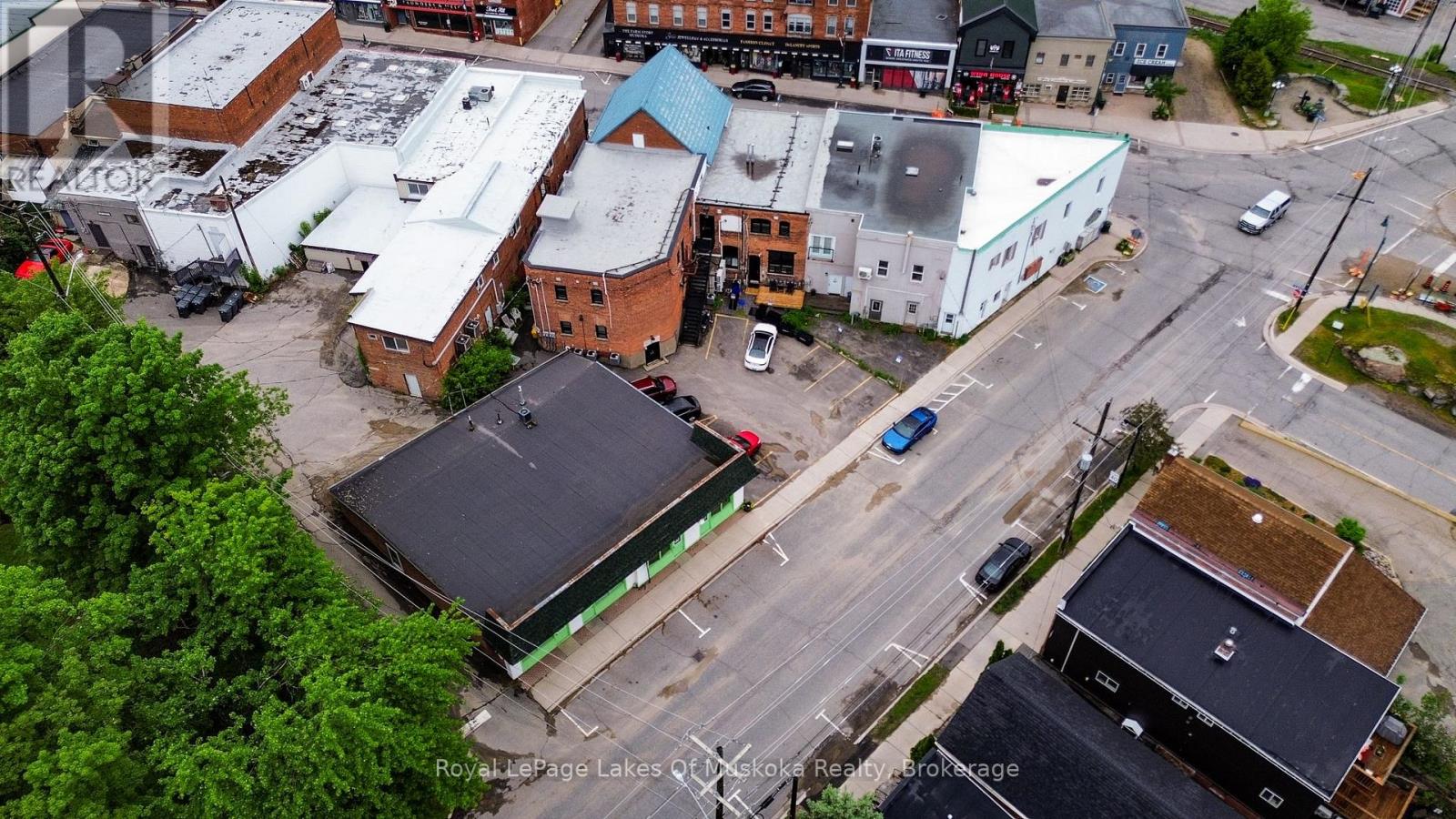 9 Ontario Street, Bracebridge, Ontario P1L 2A7 - Photo 4 - X13418838