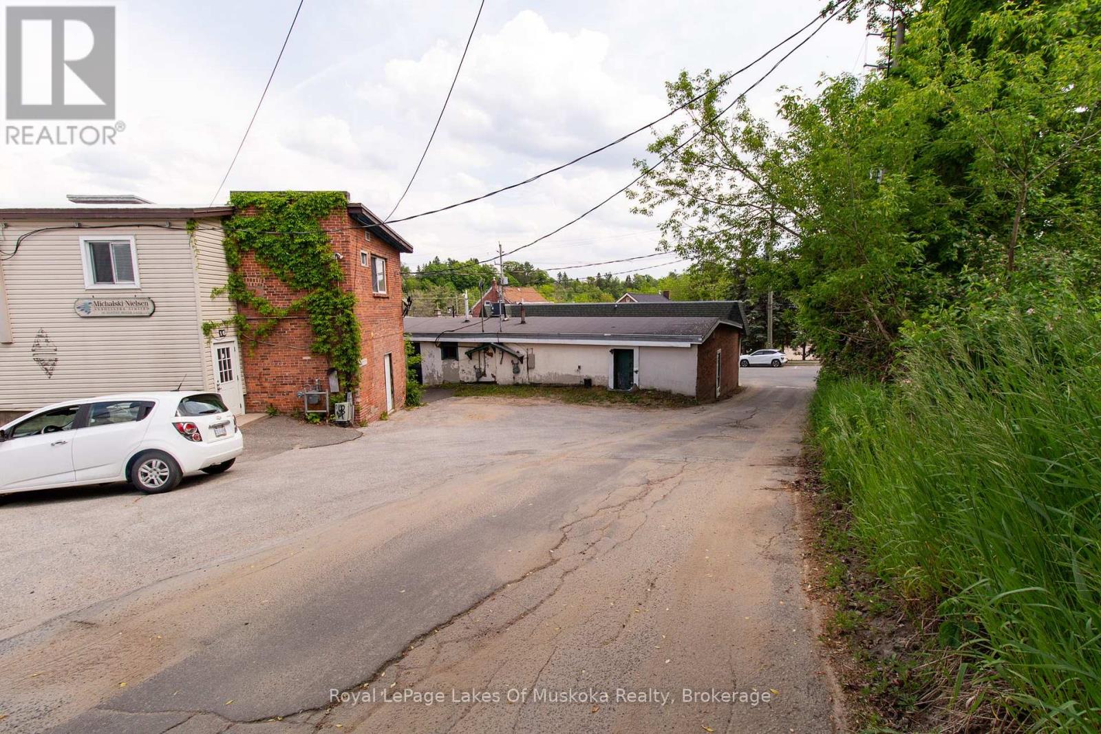9 Ontario Street, Bracebridge, Ontario P1L 2A7 - Photo 44 - X13418838