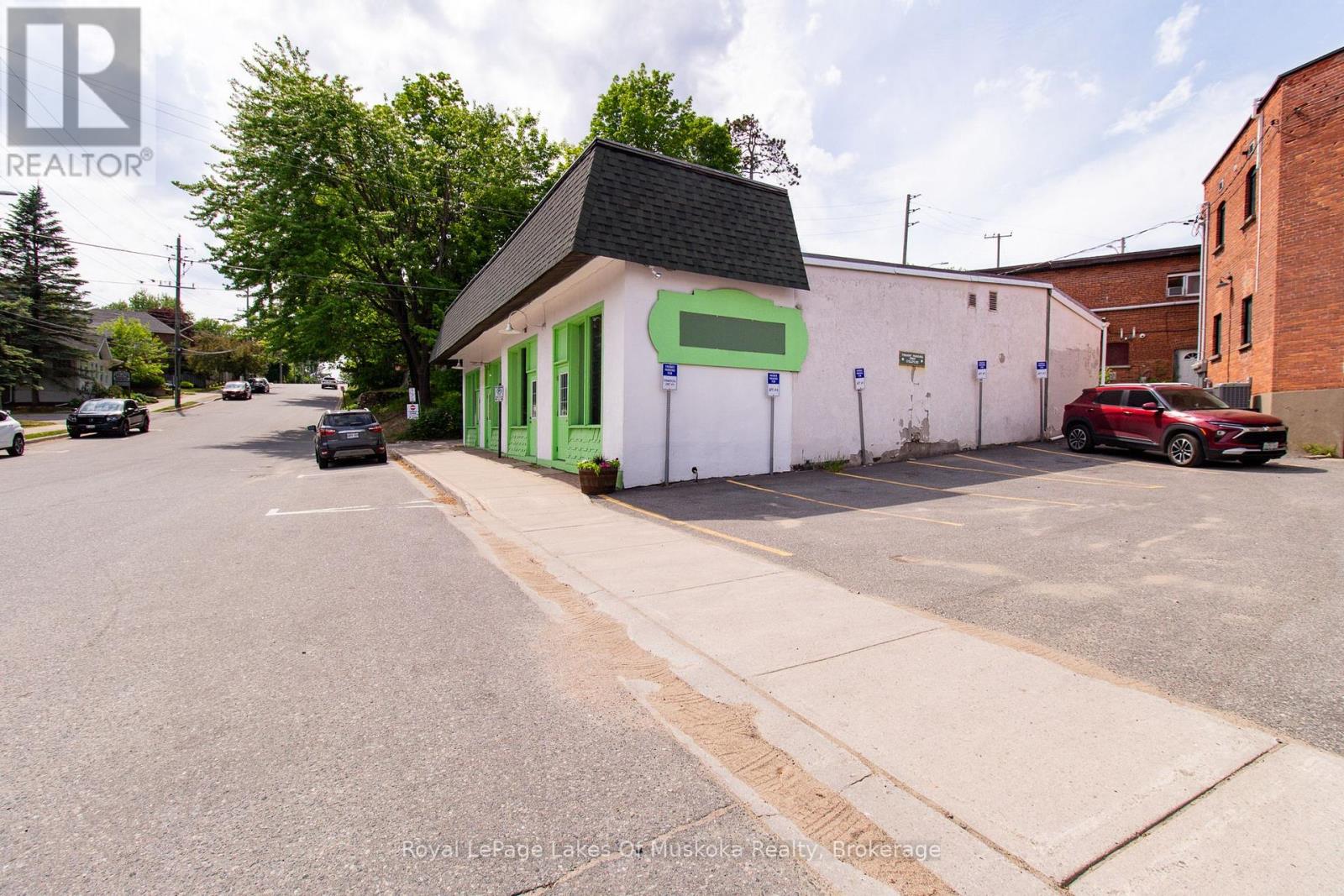9 Ontario Street, Bracebridge, Ontario P1L 2A7 - Photo 46 - X13418838