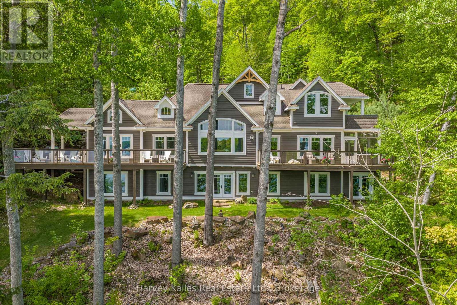 161 Town Line Road E, Huntsville, Ontario P1H 1R1 - Photo 1 - X13421690