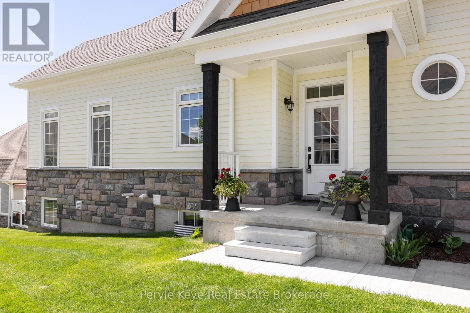 2 Leeds Court, Bracebridge, Ontario P1L 0B7 - Photo 10 - X13423942