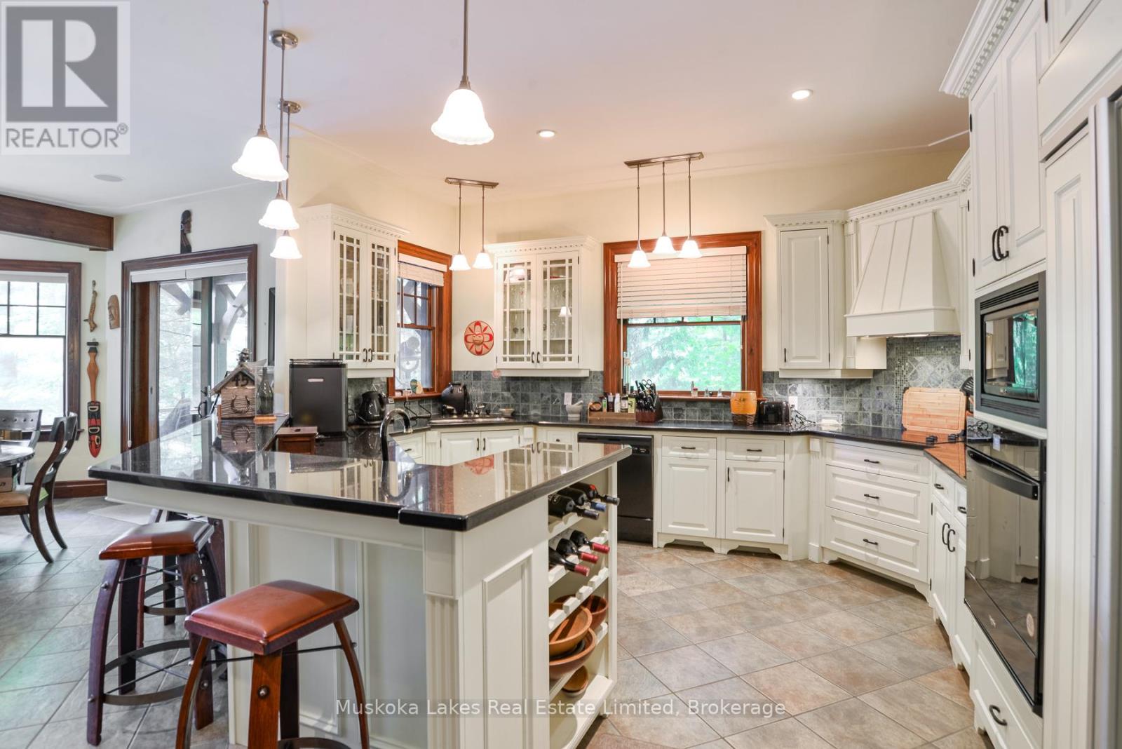 45 Estate Drive, Muskoka Lakes, Ontario P0B 1J0 - Photo 6 - X13425202