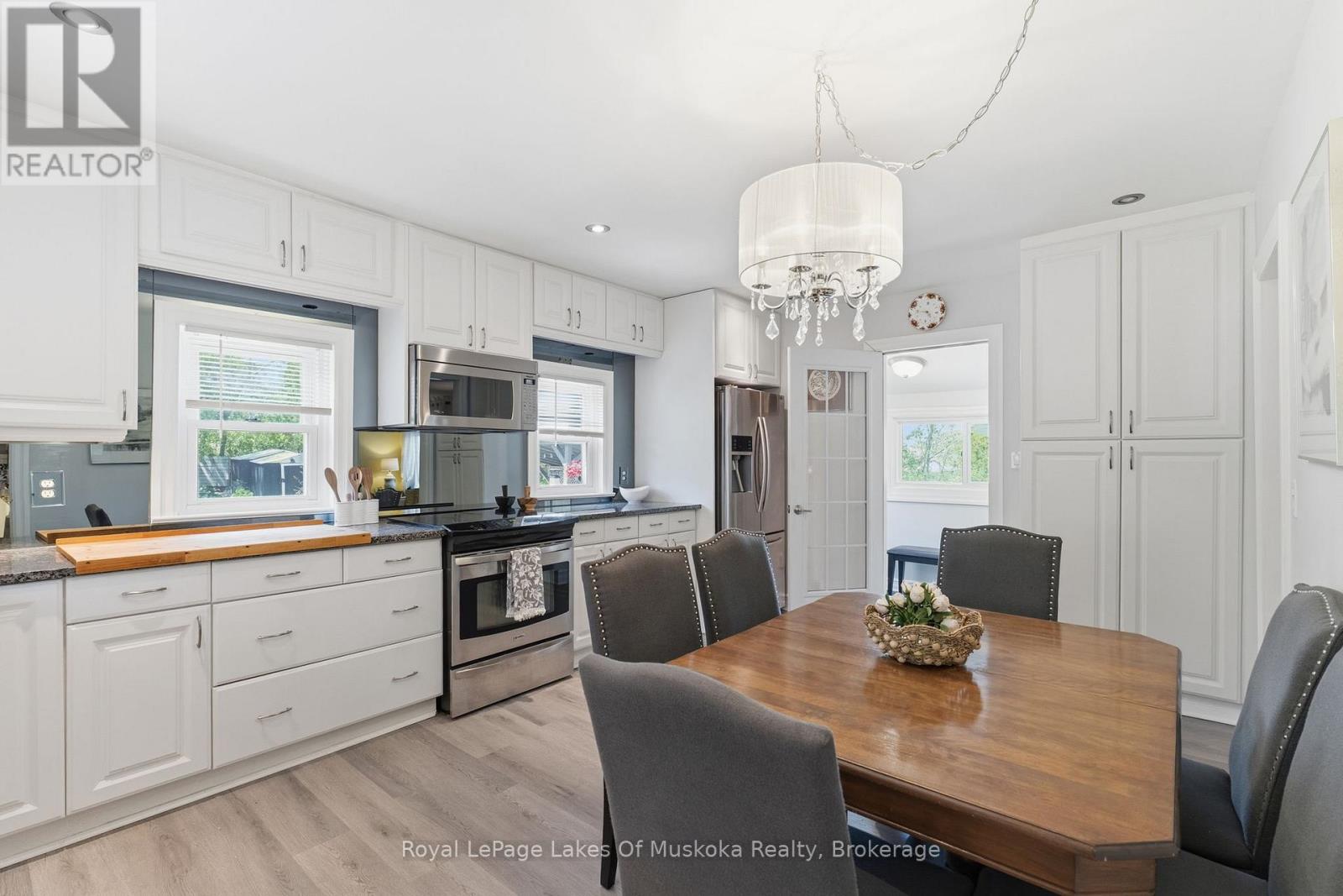 5 Tait Street, Huntsville, Ontario  P1H 1W5 - Photo 12 - X13425726