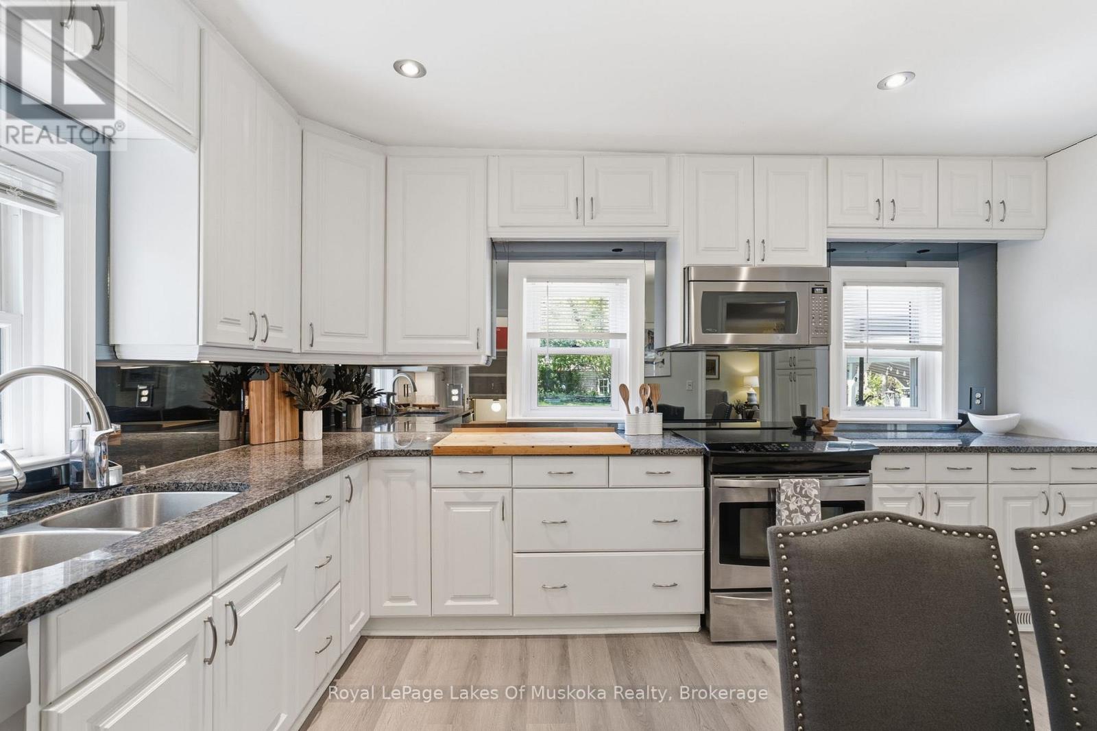 5 Tait Street, Huntsville, Ontario  P1H 1W5 - Photo 13 - X13425726