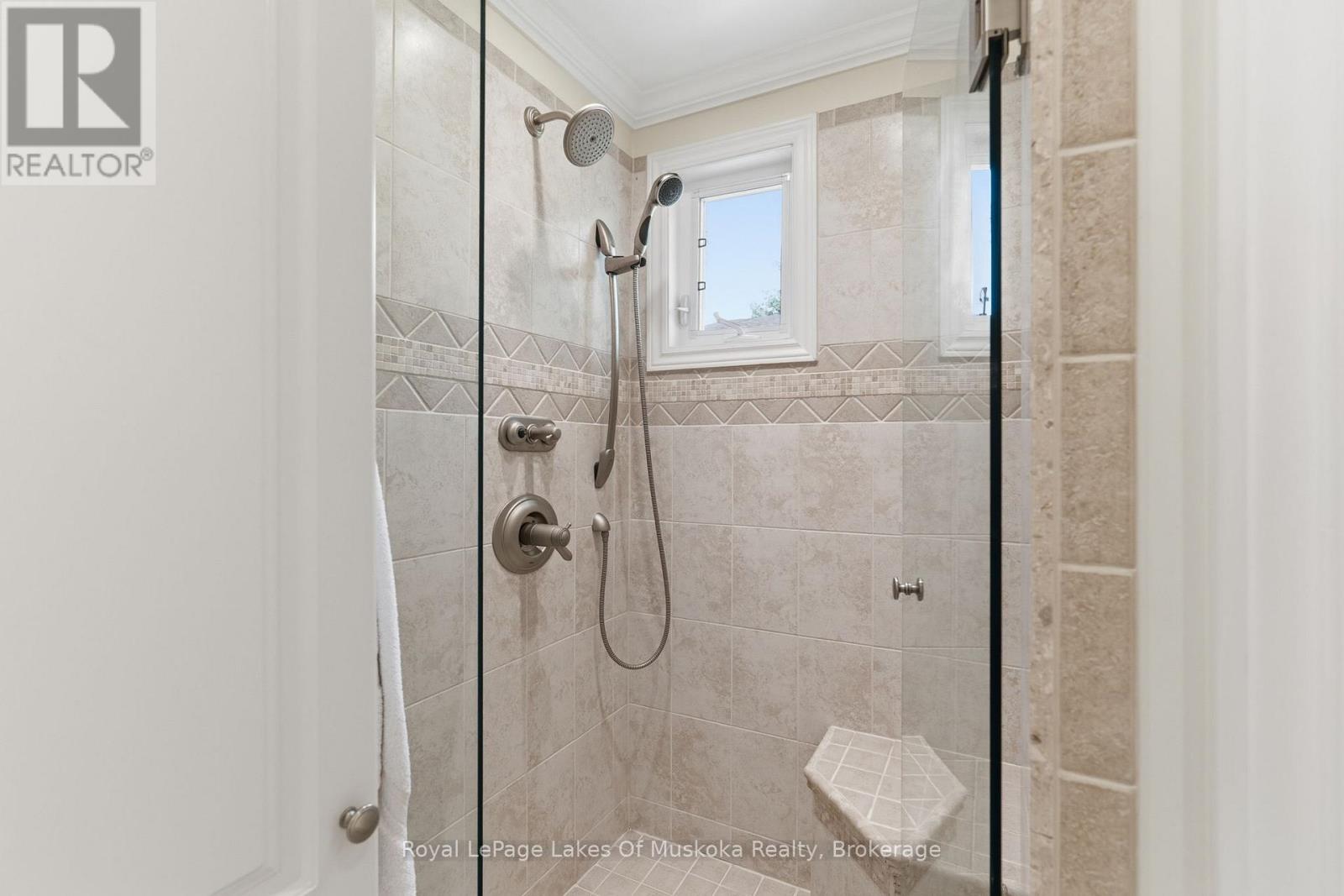5 Tait Street, Huntsville, Ontario  P1H 1W5 - Photo 20 - X13425726