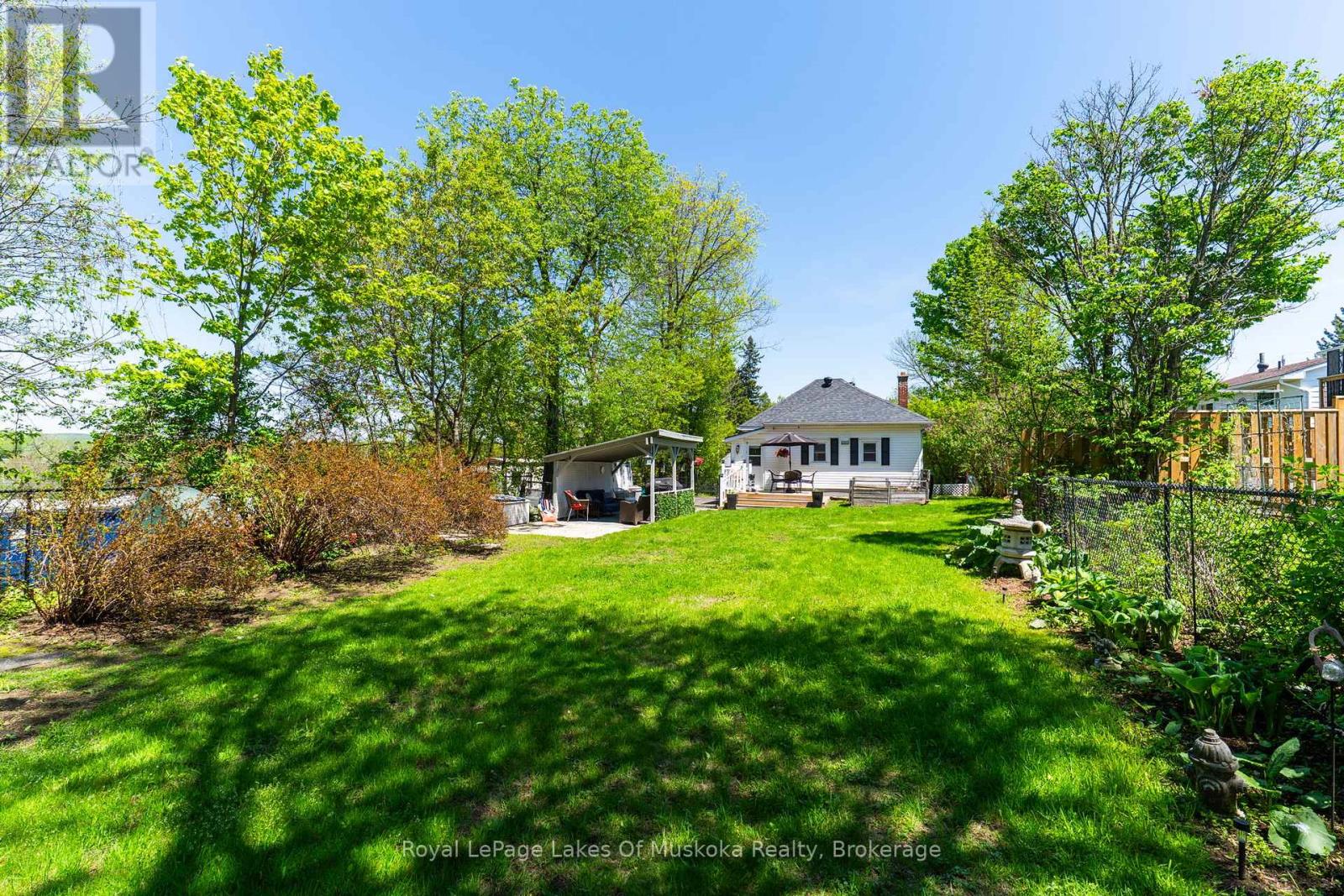 5 Tait Street, Huntsville, Ontario  P1H 1W5 - Photo 34 - X13425726