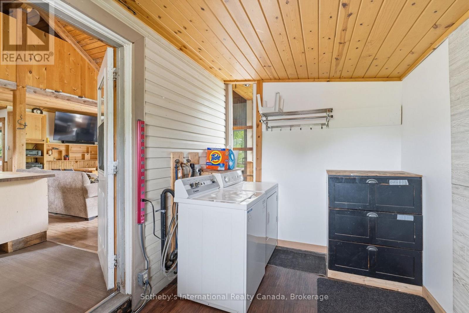 166 Myers Lake Road, Georgian Bay, Ontario P0C 1H0 - Photo 19 - X13425952