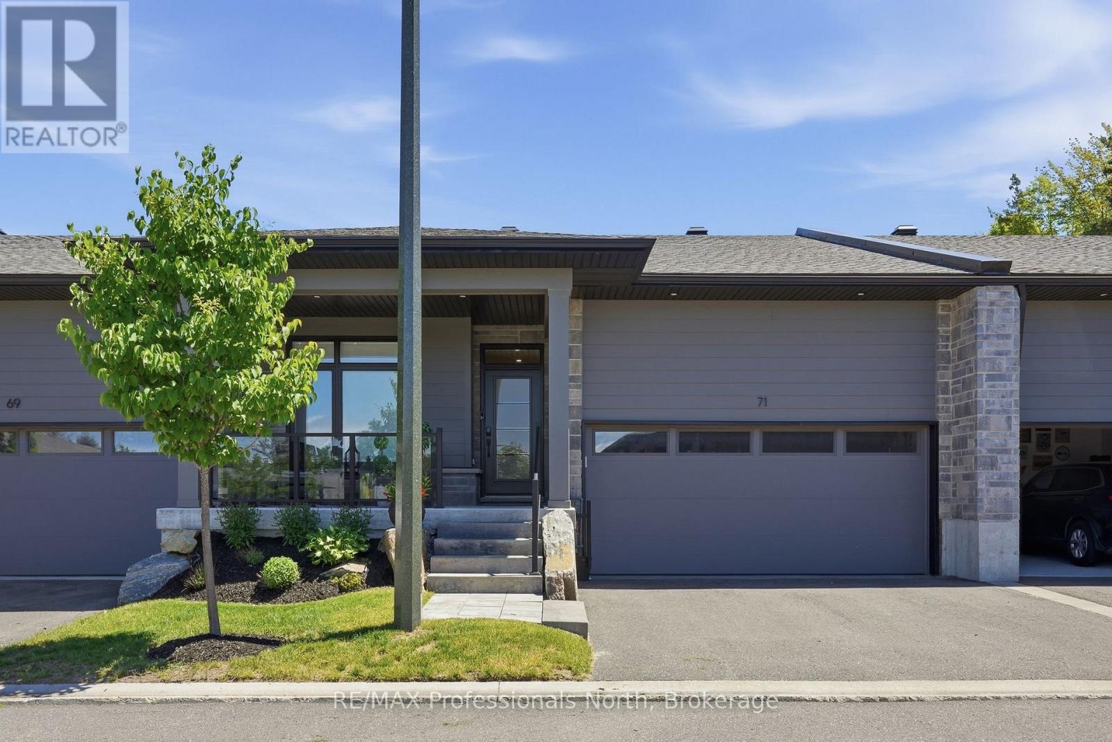 71 Jack Street, Huntsville, Ontario P1H 0G4 - Photo 1 - X13427126