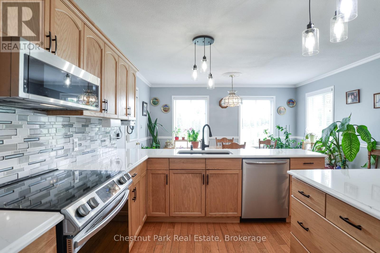996 North Mary Lake Road, Huntsville, Ontario P1H 1S4 - Photo 11 - X13429146
