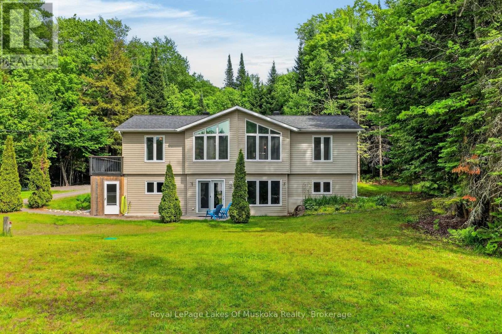 1957 Lone Pine Drive S, Huntsville, Ontario P0B 1L0 - Photo 2 - X13430156
